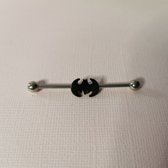 Batman industriel piercing - Picture 1 of 3